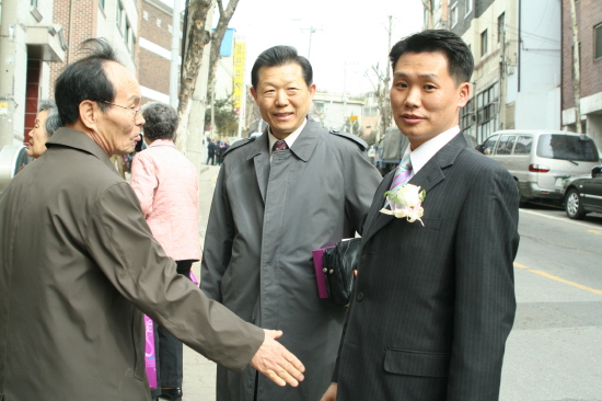 e0490bb86a3d04267119530afdb6a568_2.JPG